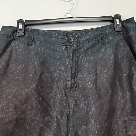 𝅺CARBON Black Graph Print Men's board Shorts - Picture 2 of 12